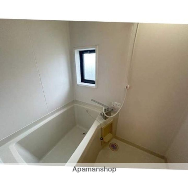 福岡県太宰府市吉松1丁目の賃貸アパートの風呂