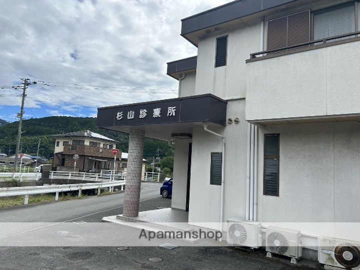 CASA・KANROの周辺