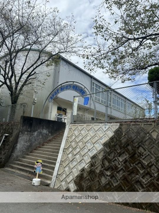 CASA・KANROの周辺