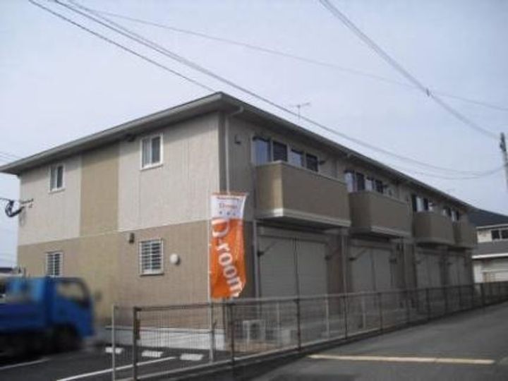 ペールド・ルーチェ A棟201の居間