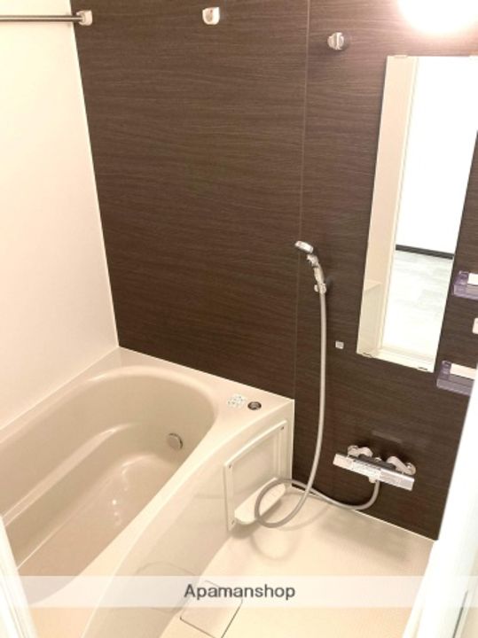 ARISTA SHIRAKIBARUの風呂