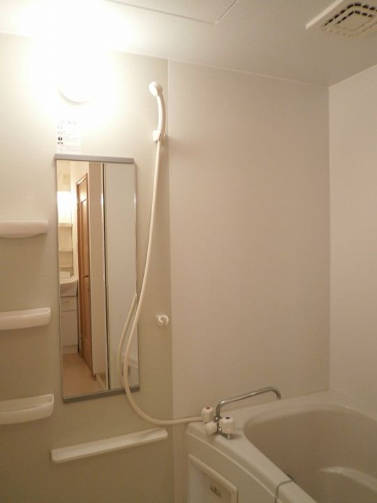 カロスアンセ参番館の風呂