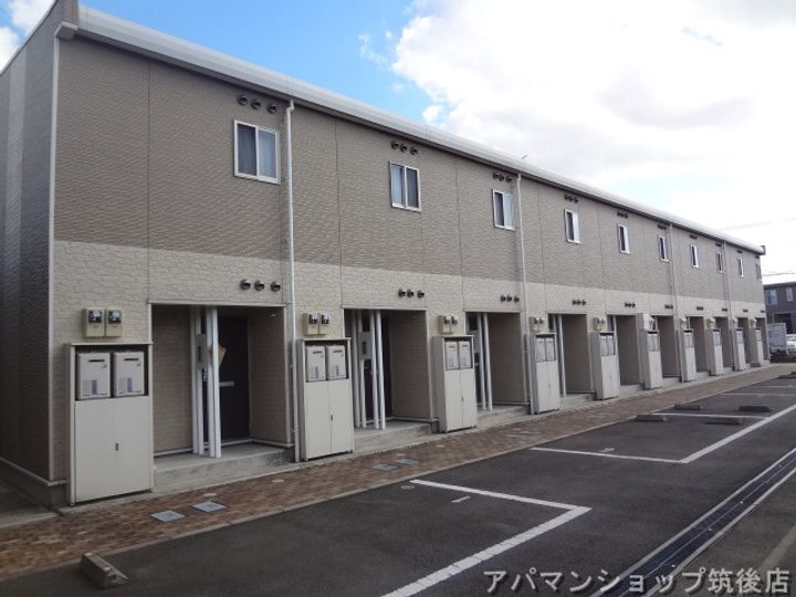 レオパレスMANA107の外観