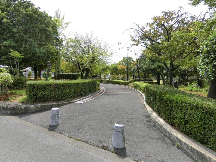 パークサイドA102の周辺