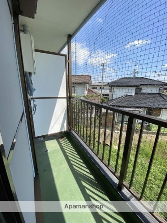 弐番館202の内装