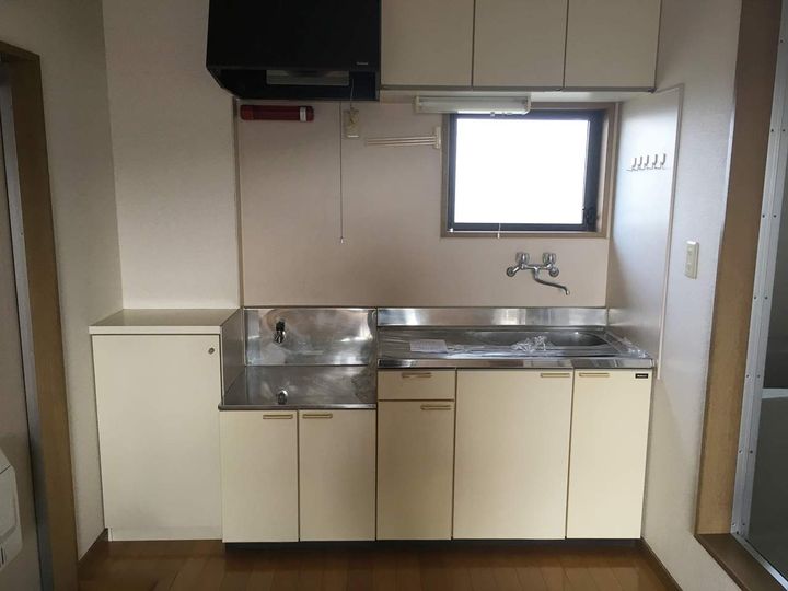 レジデンス尾島301のキッチン