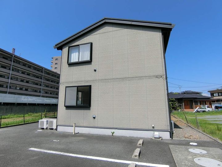 山ノ井壱番館202の外観