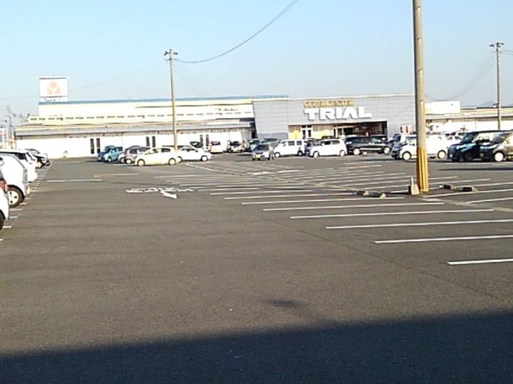 ボンヌ・シャンス一番館の周辺