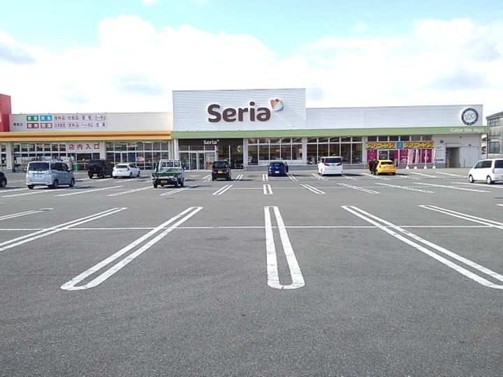 ボンヌ・シャンス一番館の周辺