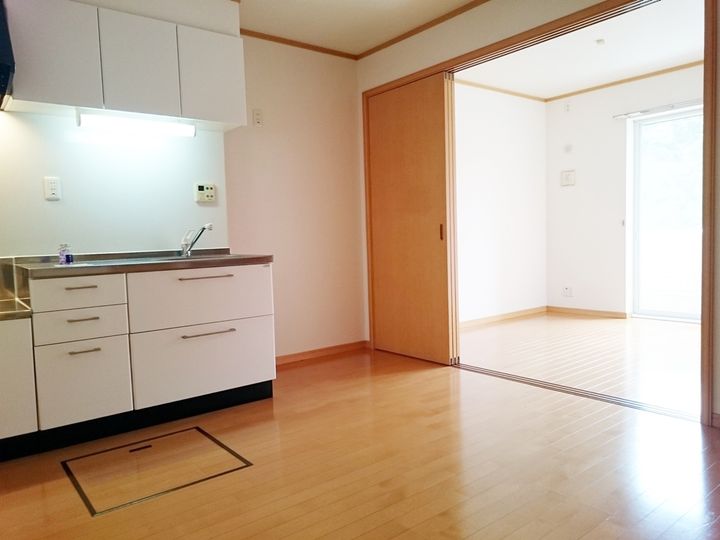 プロニティ風雅A103の居間