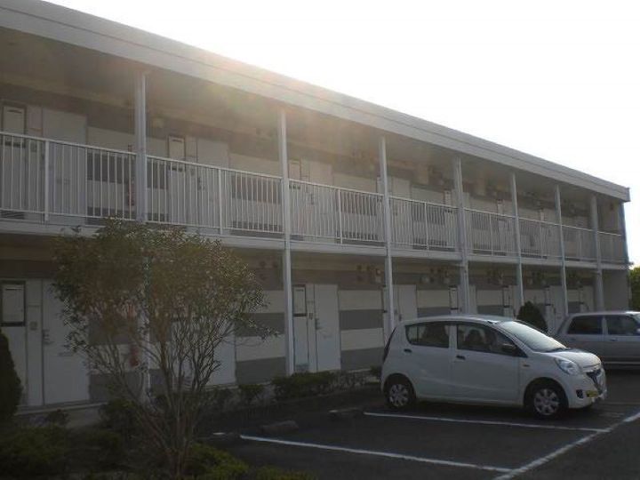 レオパレスわかみや207の外観