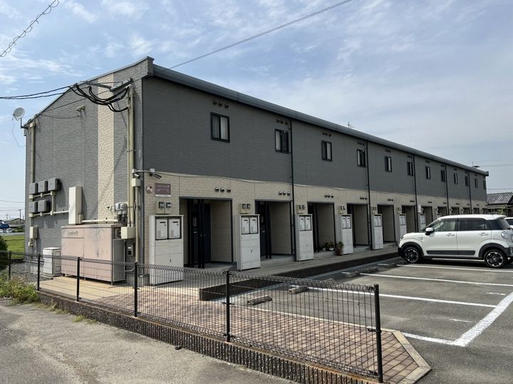 レオパレス初田道106の外観