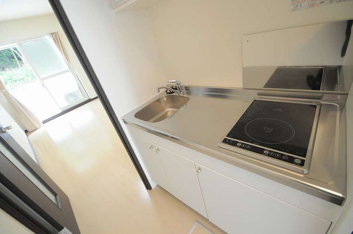 レオネクストすみれ104のキッチン