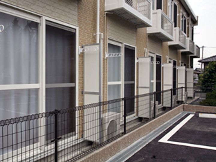 レオパレスウィル大川の外観