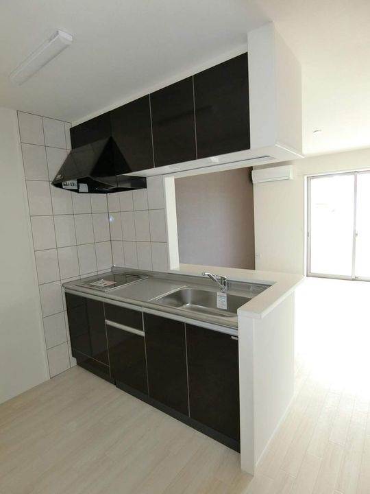 ルーラル北西原A棟103のキッチン