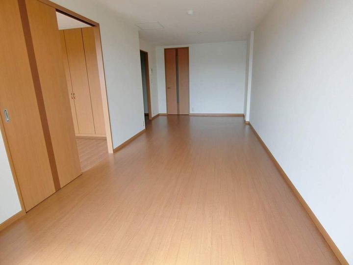 パストラーレ杜の筆205の居間