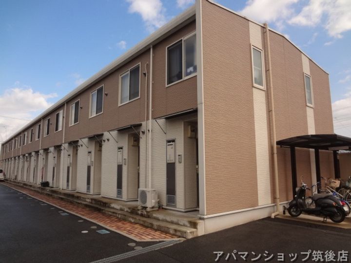 レオパレスANNA110の外観