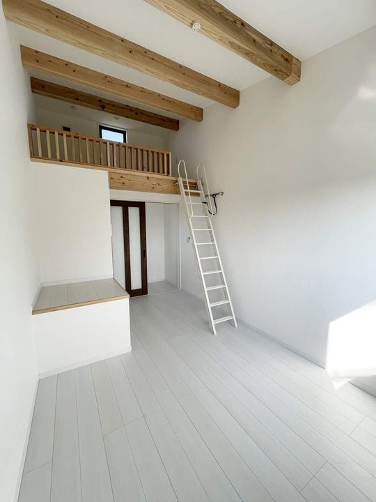 ナナザスタイル長浜A3の居間