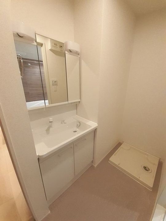 グランド ライン Bのその他画像