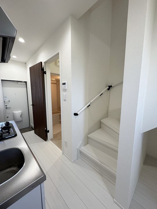 ナナザスタイル鶴田B-6の内装