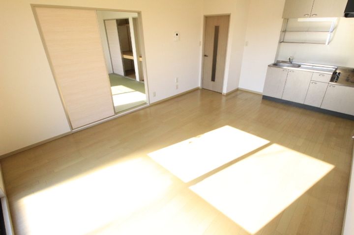 セジュールフレアA棟の居間