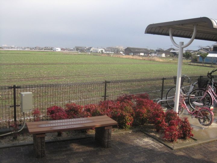 コンフォートヒルズ201の周辺