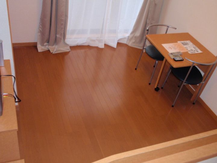 レオパレスシンフォニーくまのの居間