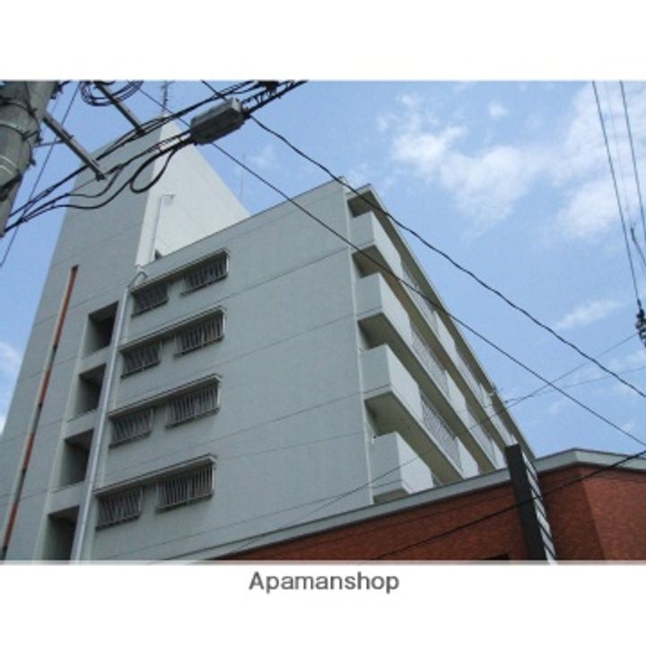 一倉ビルの外観