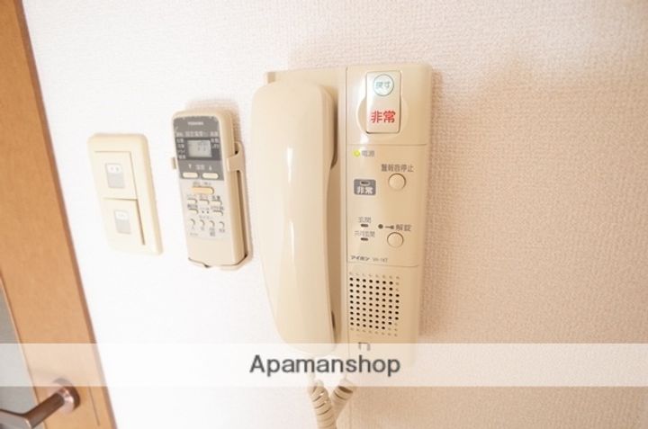 福岡県福岡市中央区舞鶴3丁目の賃貸マンションの玄関