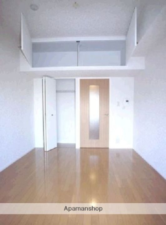 ダイナコートエスタディオミューズの居間