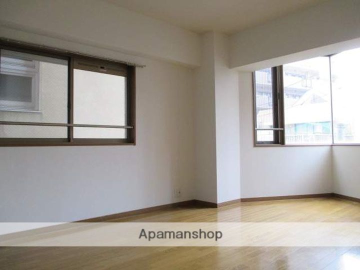 スワレーレ室見の居間