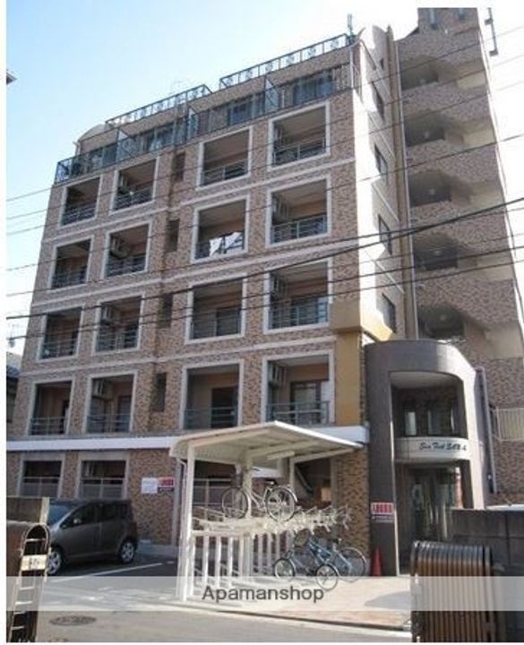 福岡県福岡市中央区地行4丁目の賃貸マンションの外観