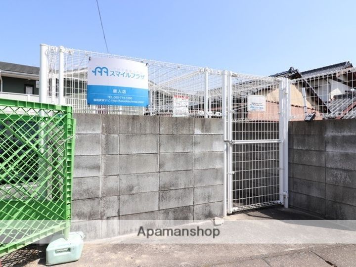 アムール仁の外観