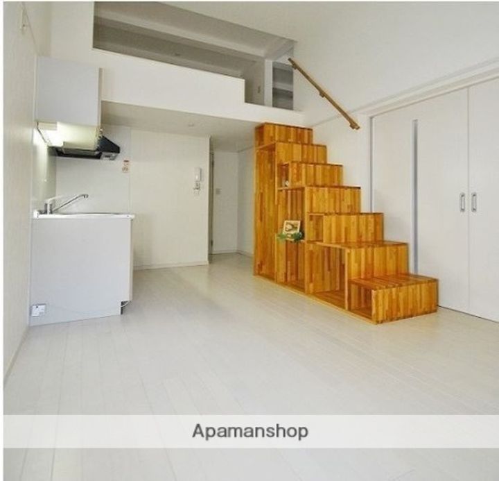 リンデン小笹の居間