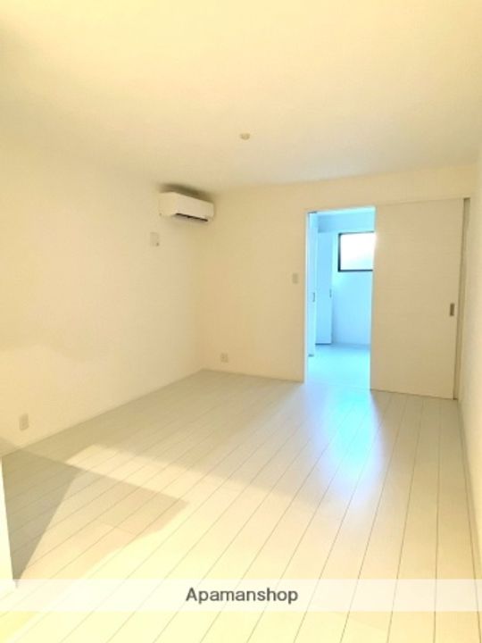 エクシア野芥駅の居間