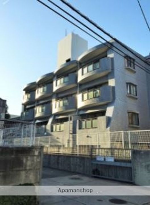 エンジョイスペース西新の外観