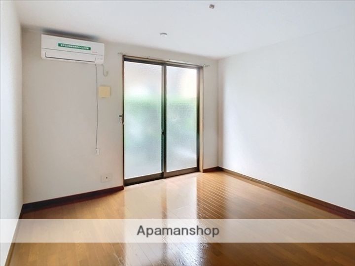 アムールSUNRISEの居間