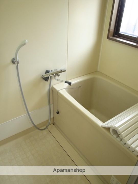 パインピュア周船寺の風呂