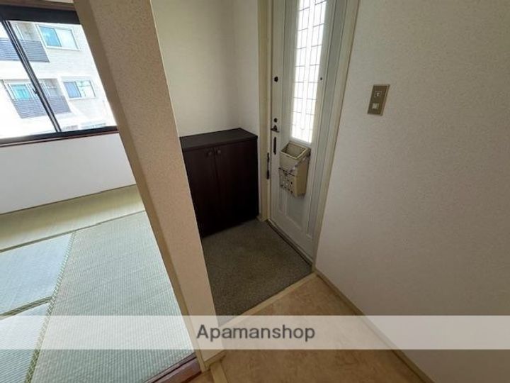 セジュール野間の玄関