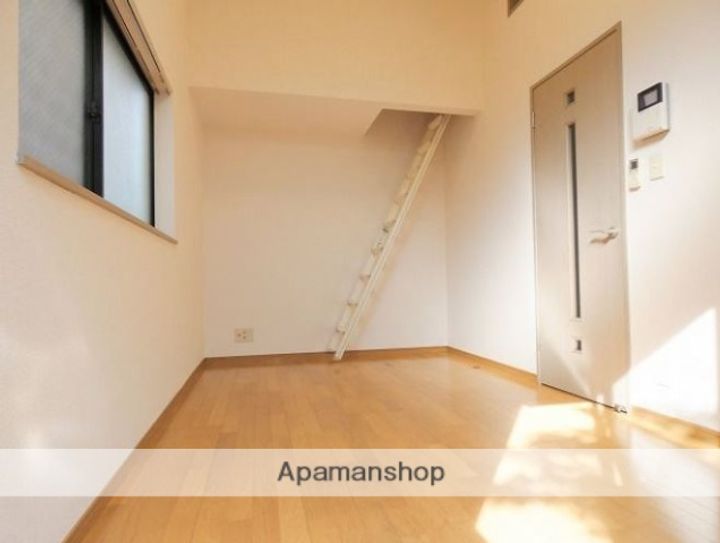 レジデンス博多南の居間