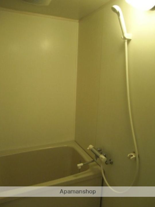 ピアレス長丘の風呂