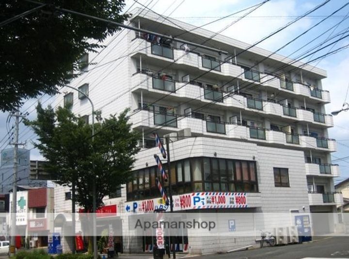 大産飯倉ビルの外観