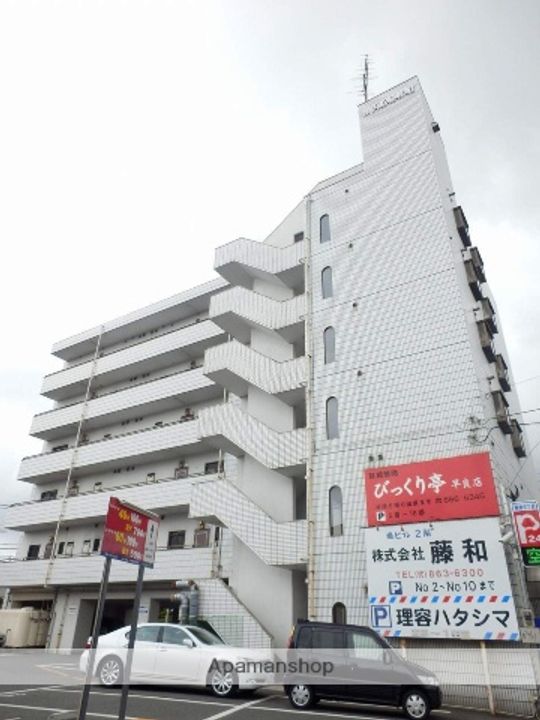 大産飯倉ビルの外観
