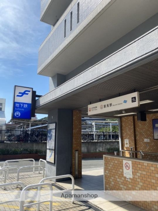 明石コーポの周辺