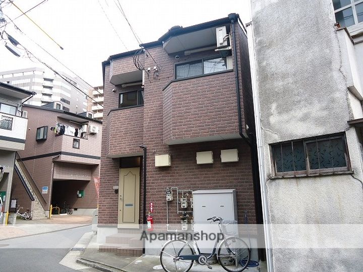 ロザリオカーサⅢの外観