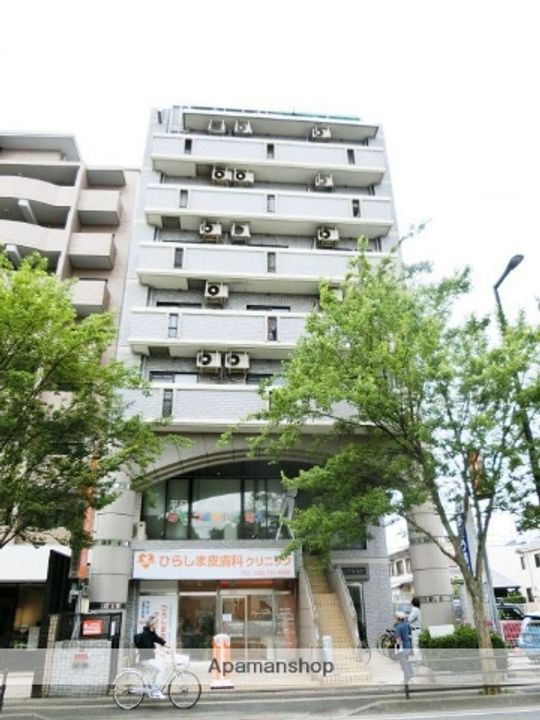 コスモメゾンアキヤマの外観