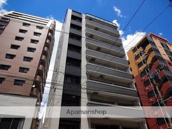 アクアシティ渡辺通の外観