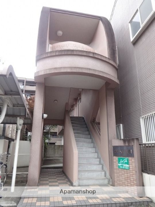 クレール城西の外観