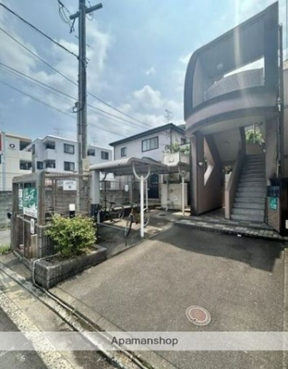 クレール城西の外観