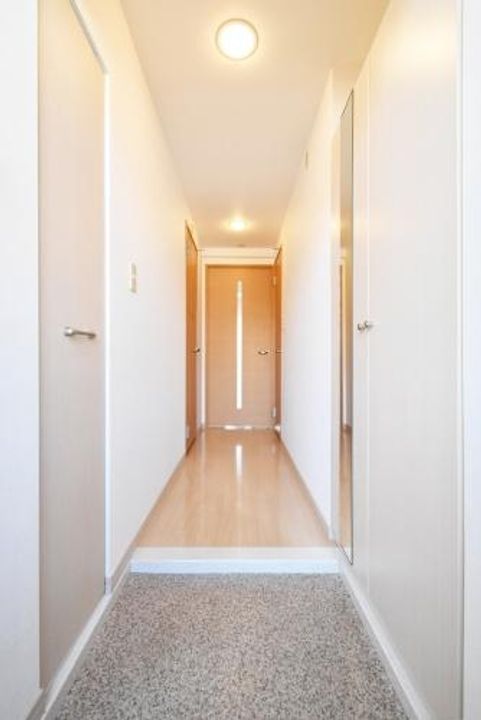 グラン・ブルー和気の玄関